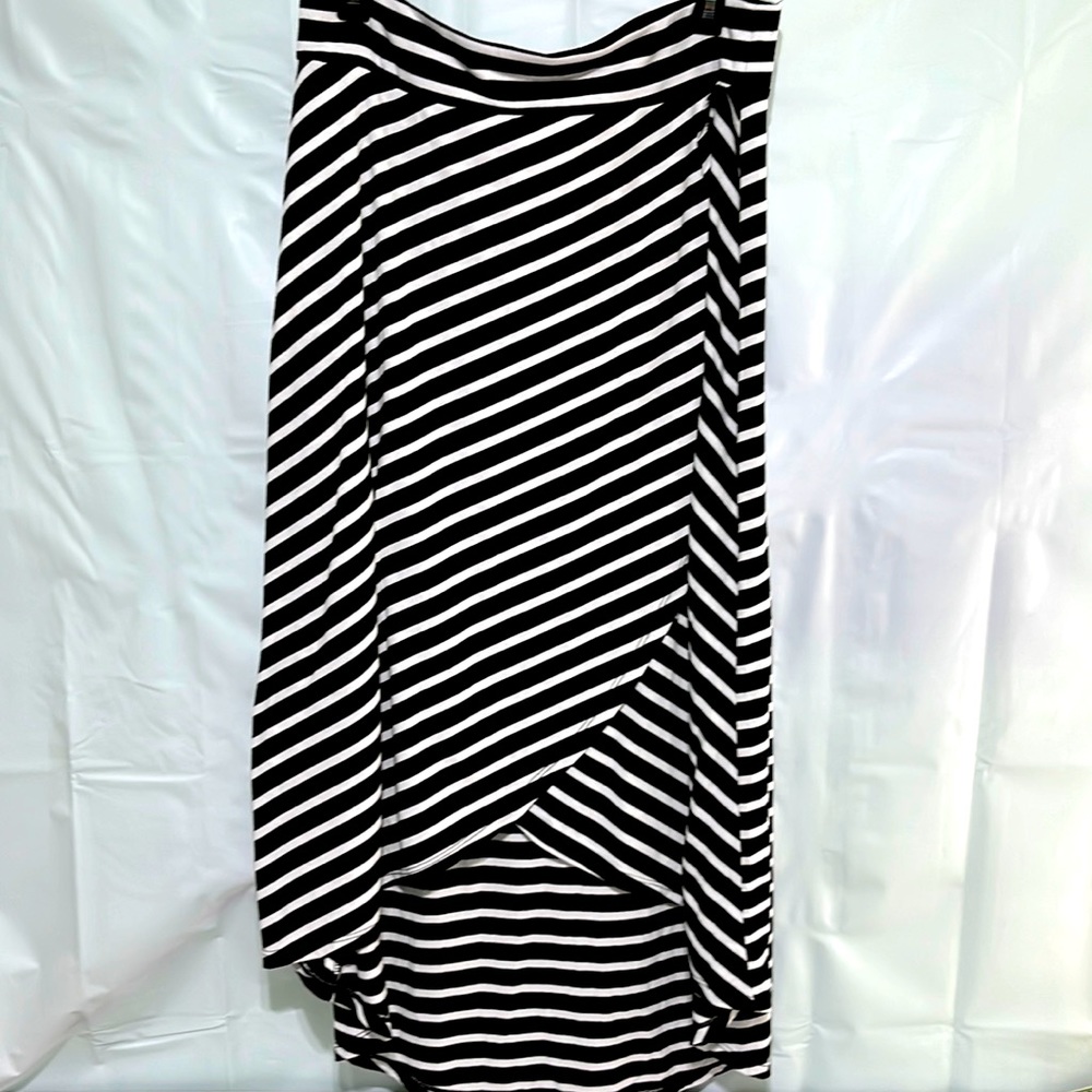 Faded Glory striped ankle skirt. Split in the front. Size large 12/14.